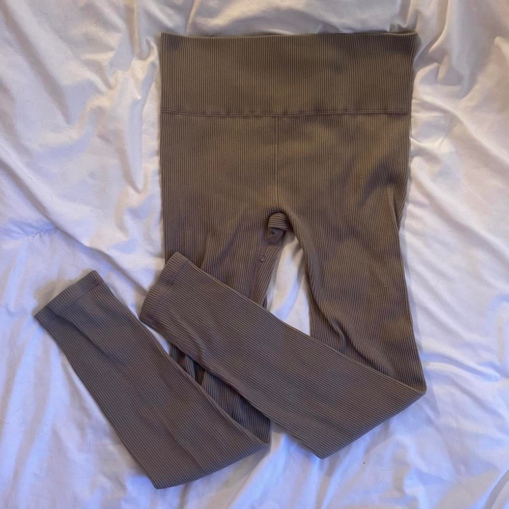 Ribbed Light Brown Leggings